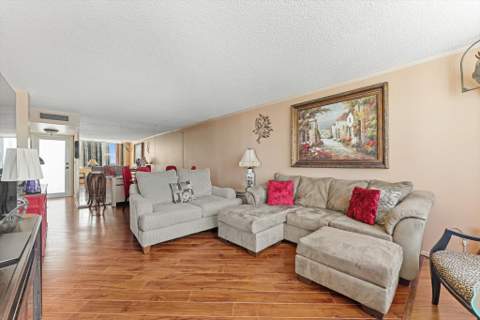 201 N Ocean Boulevard #1102, Pompano Beach FL - photo 11 of 43