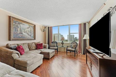 201 N Ocean Boulevard #1102, Pompano Beach FL - photo 12 of 43