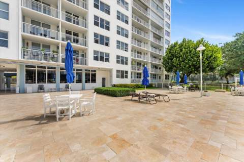 201 N Ocean Boulevard #1102, Pompano Beach FL - photo 24 of 43