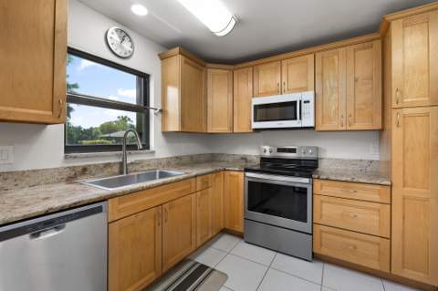 3209 S Lakeview Circle #8-101, Hutchinson Island FL - photo 9 of 51