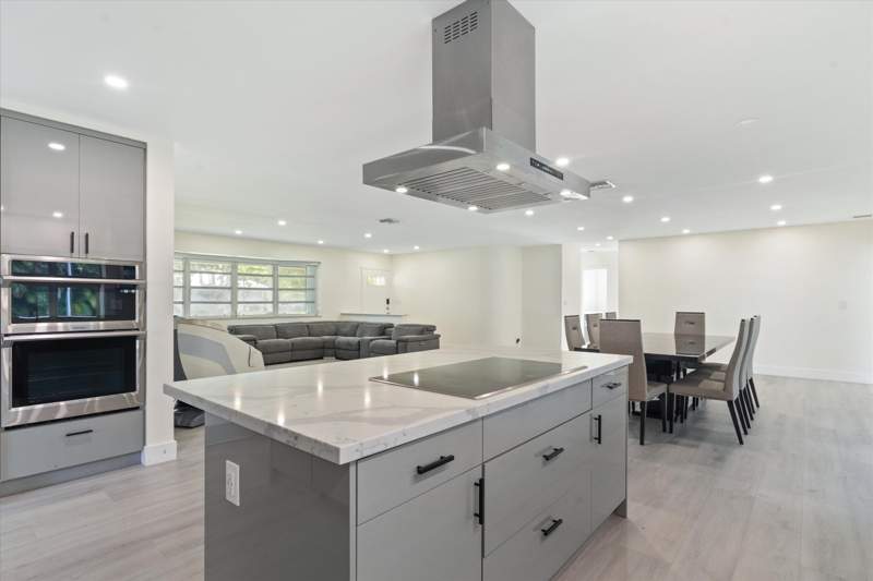 4 bedroom Single Family Residence at 7521 SW 1st Street, Eldorado Estates In Plantation, Plantation — photo 2