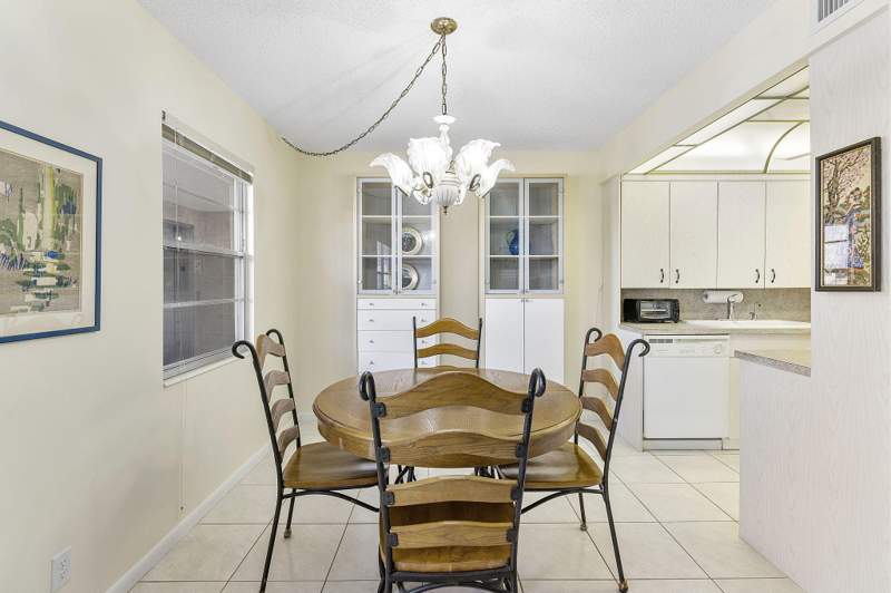 2 bedroom Condominium at 3027 Guildford B, Guildford, Boca Raton — photo 5