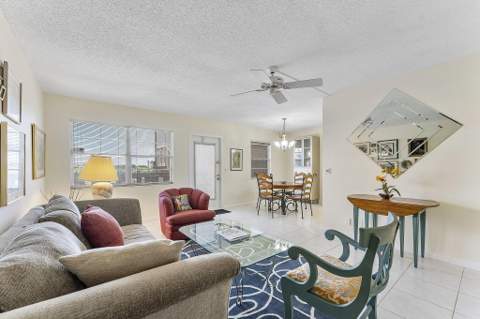 3027 Guildford B, Boca Raton FL - photo 14 of 38