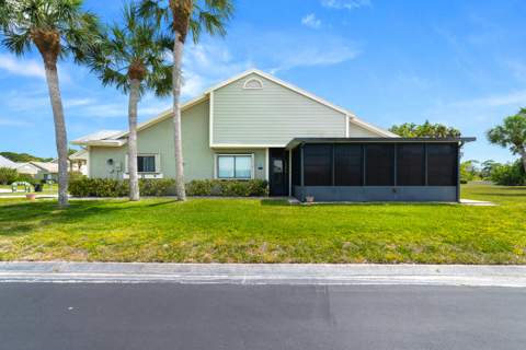 1533 SE Crayrich Court, Port St. Lucie FL - photo 21 of 34