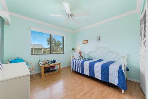 1533 SE Crayrich Court, Port St. Lucie FL - photo 12 of 34