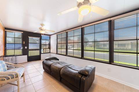1533 SE Crayrich Court, Port St. Lucie FL - photo 17 of 34