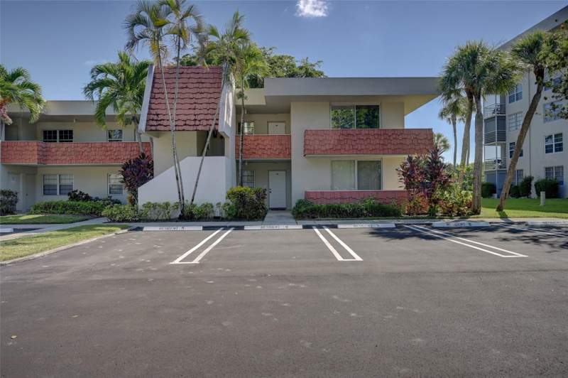 3 bedroom Condominium at 823 Cypress Boulevard #201, No 95 Palm-Aire Country Club, Pompano Beach — photo 3