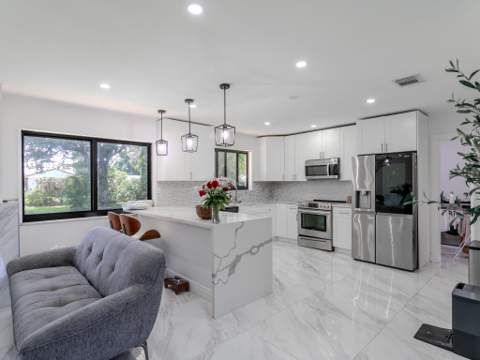4190 SW 4th Street, Plantation FL - photo 6 of 33
