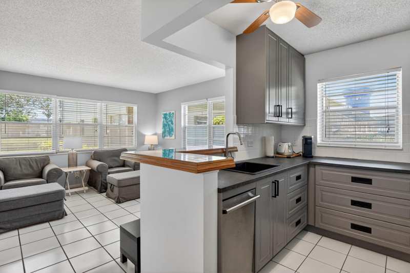 1 bedroom Condominium at 492 W Tilford W, Tilford W Condo, Deerfield Beach — photo 1