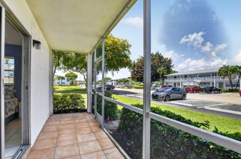 492 W Tilford W, Deerfield Beach FL - photo 21 of 97
