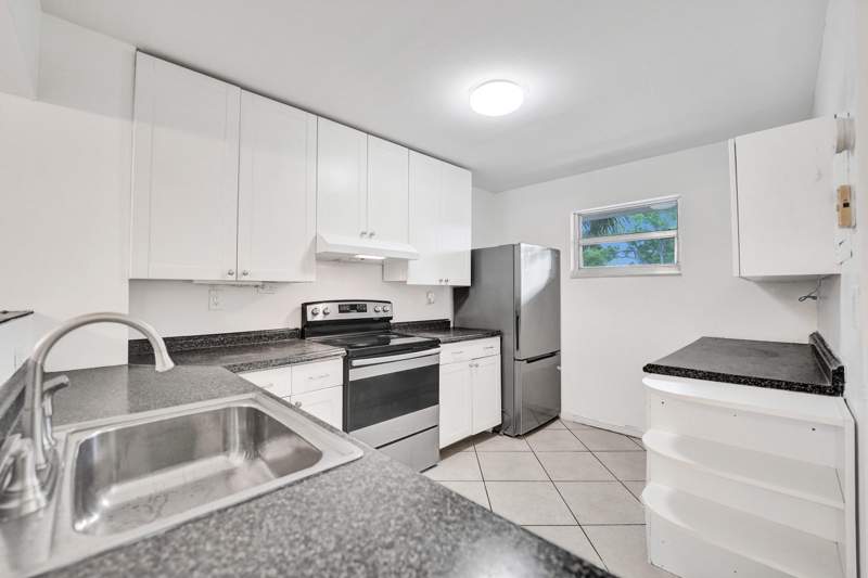 2 bedroom Condominium at 1100 NW 87th Avenue #208, Sherwood Square Condominium, Coral Springs — photo 3