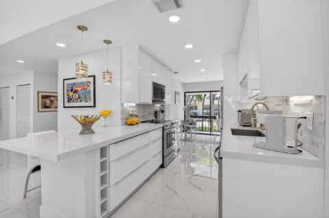 6760 Willow Wood Drive #1204, Boca Raton FL - photo 14 of 77