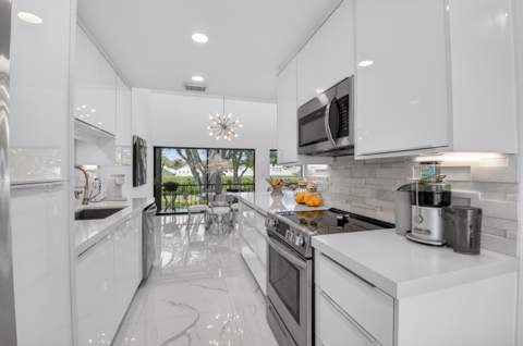 6760 Willow Wood Drive #1204, Boca Raton FL - photo 18 of 77