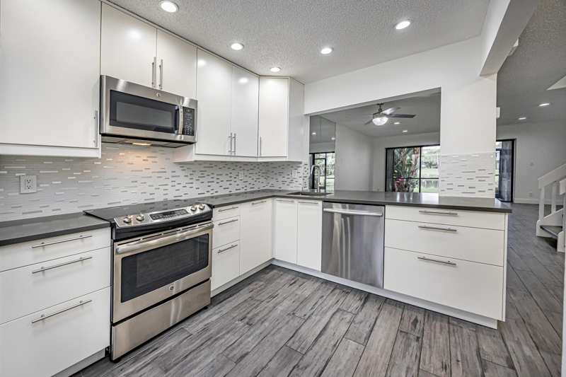 2 bedroom Townhouse at 3335 Carambola Circle, Golden Raintree Iv-B Condo, Coconut Creek — photo 1