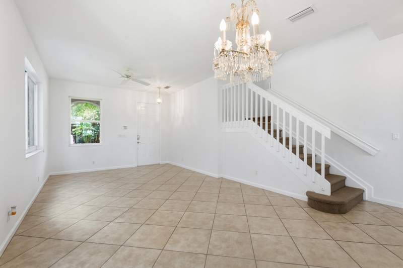 5 bedroom Single Family Residence at 1275 Rosegate Boulevard, Thousand Oaks, Riviera Beach — photo 5