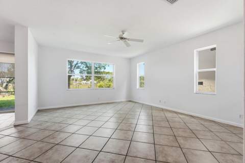 1275 Rosegate Boulevard, Riviera Beach FL - photo 6 of 45