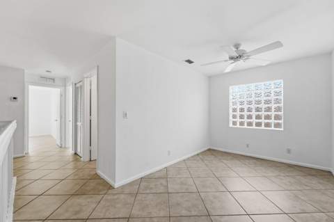 1275 Rosegate Boulevard, Riviera Beach FL - photo 14 of 45