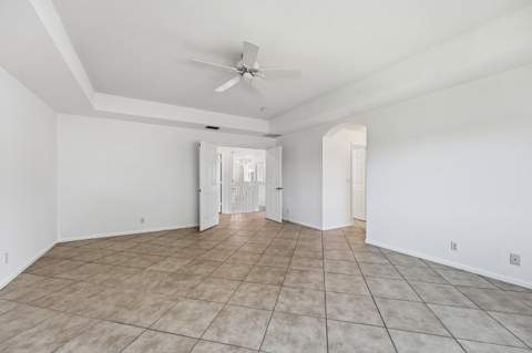 1275 Rosegate Boulevard, Riviera Beach FL - photo 18 of 45