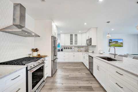 381 SE 3rd Street, Pompano Beach FL - photo 10 of 41