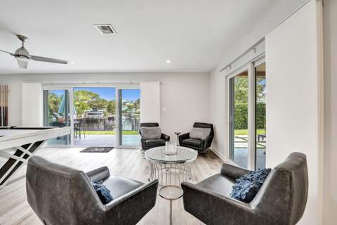 381 SE 3rd Street, Pompano Beach FL - photo 12 of 41
