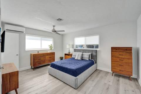 381 SE 3rd Street, Pompano Beach FL - photo 19 of 41