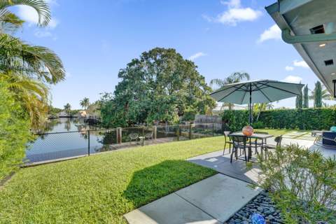 381 SE 3rd Street, Pompano Beach FL - photo 24 of 41