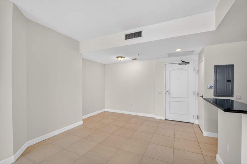 2 bedroom Condominium at 410 Evernia Street #630, Whitney Condo, West Palm Beach — photo 5