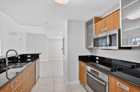 410 Evernia Street #630, West Palm Beach FL - photo 11 of 57