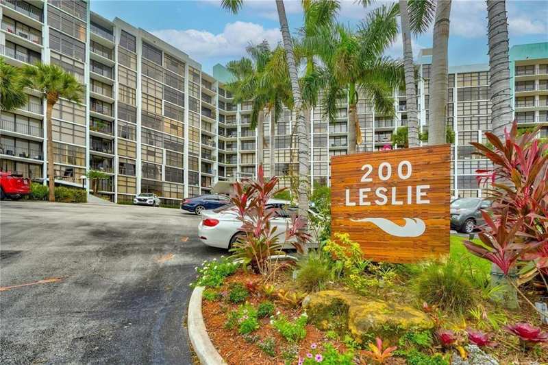 2 bedroom Condominium at 200 Leslie Drive #1128, 200 Leslie Condo, Hallandale Beach — photo 1