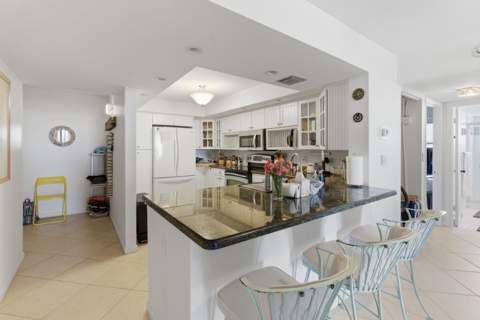 3581 S Ocean Boulevard #Apt 4e, South Palm Beach FL - photo 14 of 62