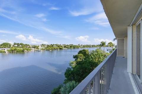 3581 S Ocean Boulevard #Apt 4e, South Palm Beach FL - photo 6 of 62