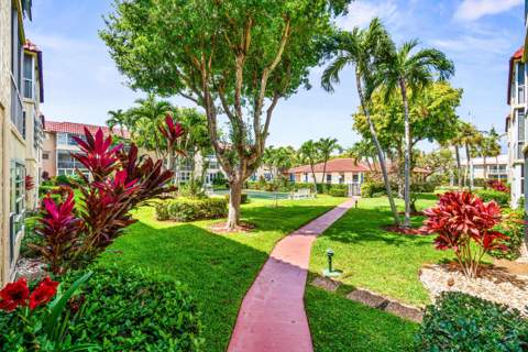 750 SE 6th Avenue #125, Deerfield Beach FL - photo 9 of 14