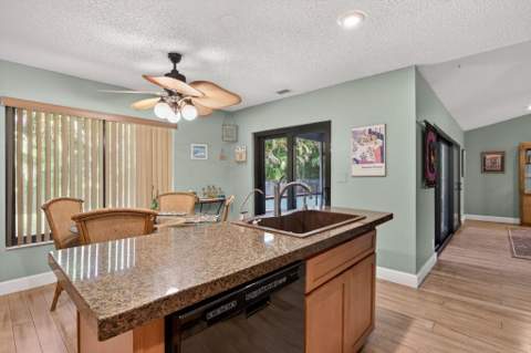 1311 NW 111th Way, Coral Springs FL - photo 8 of 33