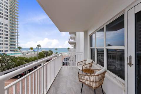 3850 Galt Ocean Drive #308, Fort Lauderdale FL - photo 10 of 40