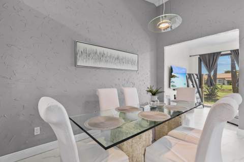 8180 Bellwort Place, Boynton Beach FL - photo 6 of 51