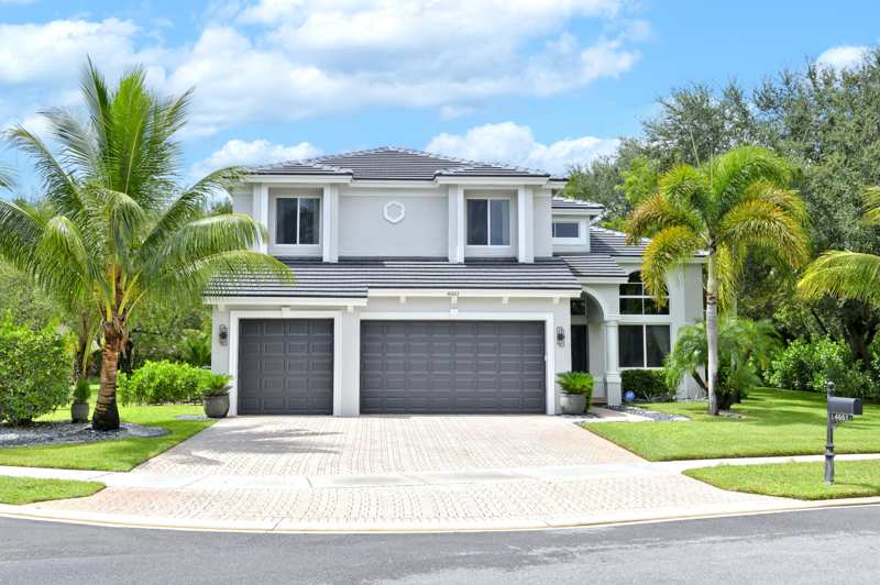 5 bedroom Single Family Residence at 4661 Manderly Drive, Isles At Wellington 6, Wellington — photo 1