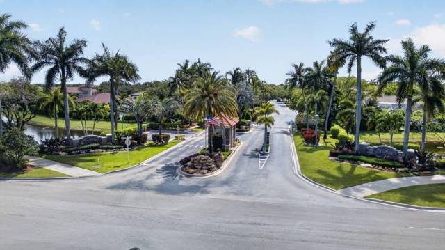 Wyndham Lakes West