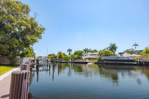 1308 Bayview Drive #1c, Fort Lauderdale FL - photo 24 of 31