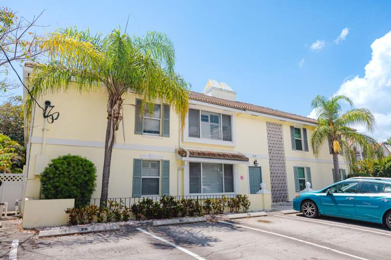 2 bedroom Condominium at 1308 Bayview Drive #1c, Hampton East Condo, Fort Lauderdale — photo 3