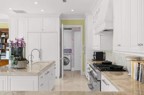 2870 NE 24th Place, Fort Lauderdale FL - photo 18 of 99