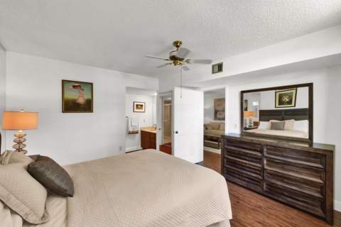 3716 Whitehall Drive #202, West Palm Beach FL - photo 16 of 27