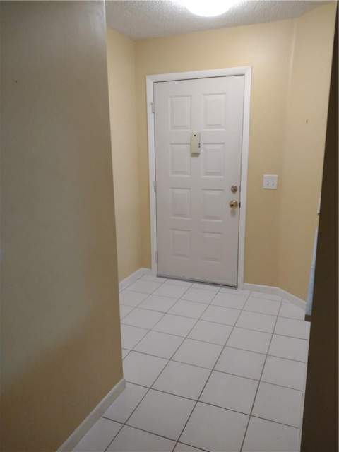 7621 Trent Drive #111, Tamarac FL - photo 6 of 27