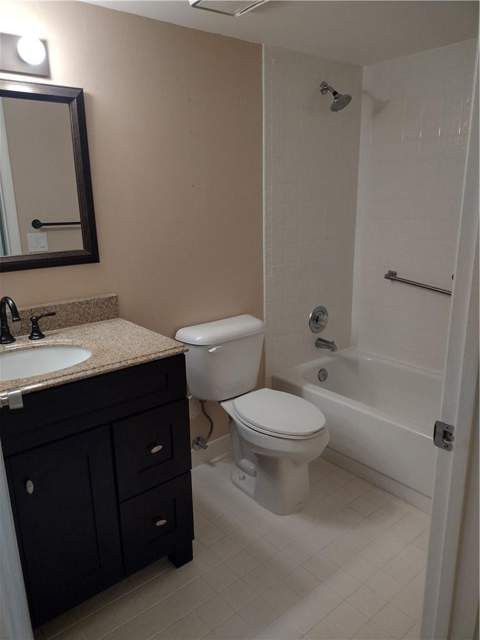 7621 Trent Drive #111, Tamarac FL - photo 15 of 27