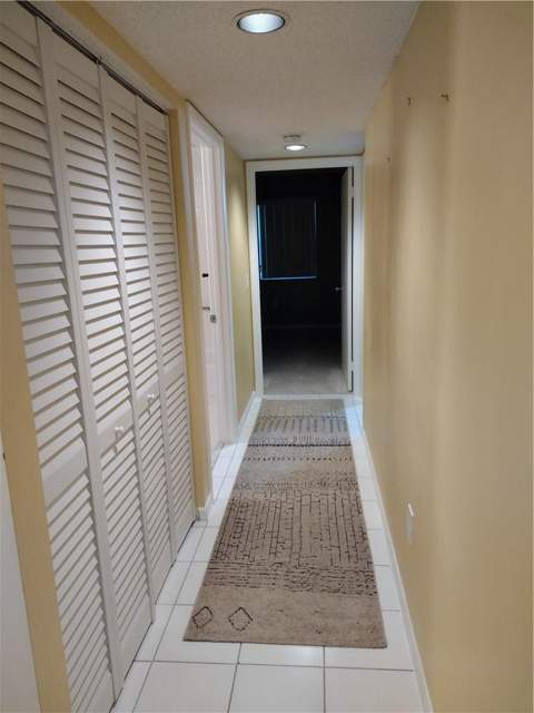 7621 Trent Drive #111, Tamarac FL - photo 16 of 27