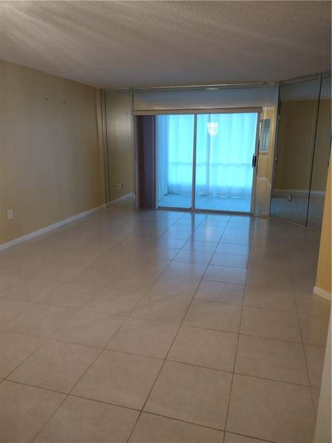 7621 Trent Drive #111, Tamarac FL - photo 17 of 27