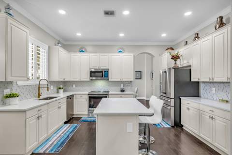 4661 Manderly Drive, Wellington FL - photo 6 of 33