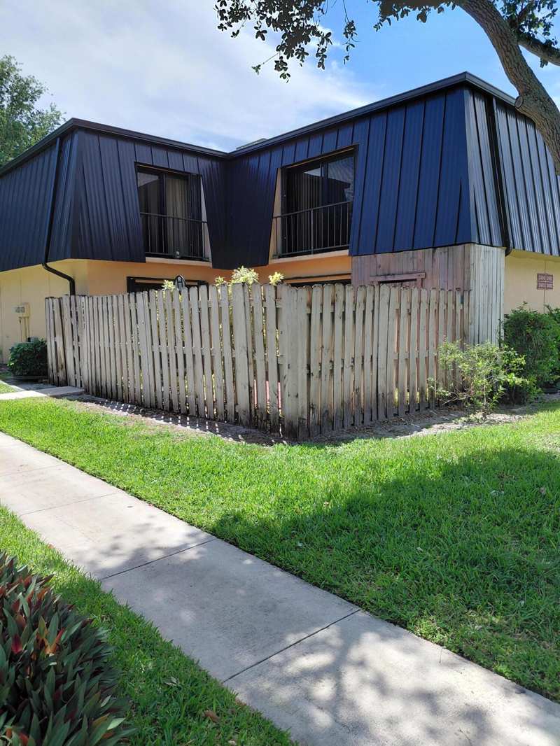 2 bedroom Townhouse at 2403 S Waterside Drive #2403, Waterside Estates, Lake Worth — photo 1