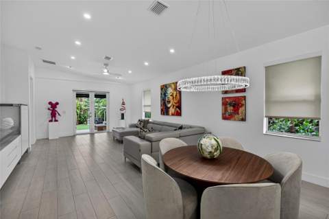 21 NE 25th Street, Wilton Manors FL - photo 10 of 47