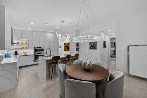 21 NE 25th Street, Wilton Manors FL - photo 12 of 47