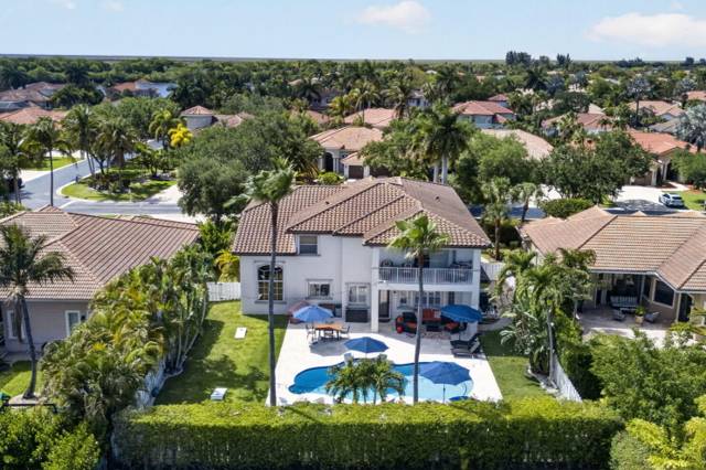 Wyndham Lakes West